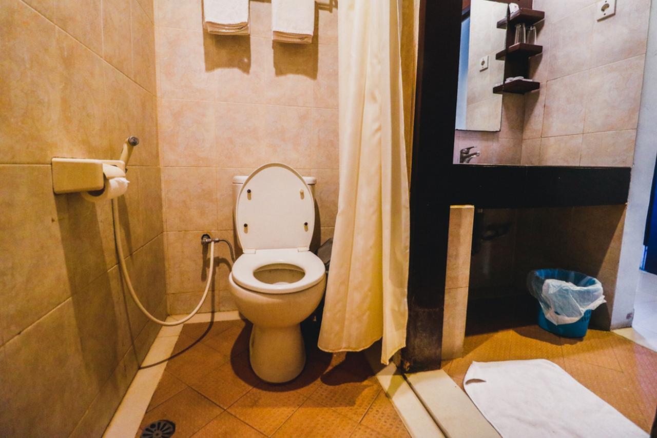 Reddoorz Plus Near Mall Ratu Indah 2 Macasar Exterior foto